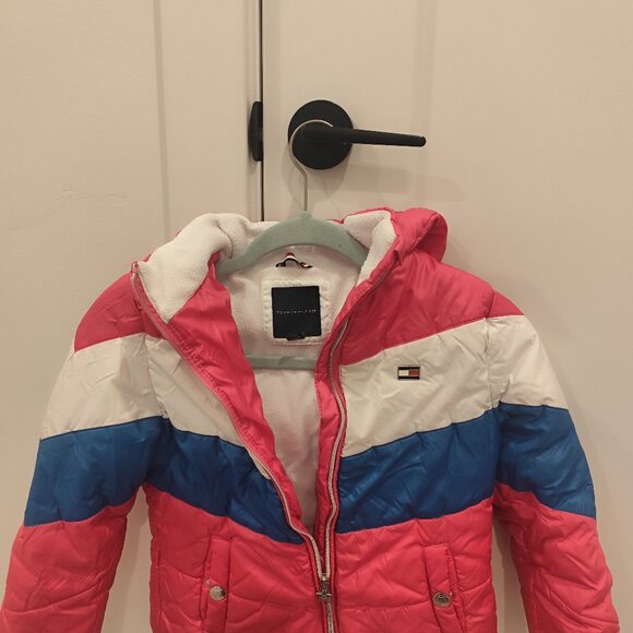 Brand NewTommy Hilfiger Full Zip 3 Stripe Quilted Jacket Girls Size 7